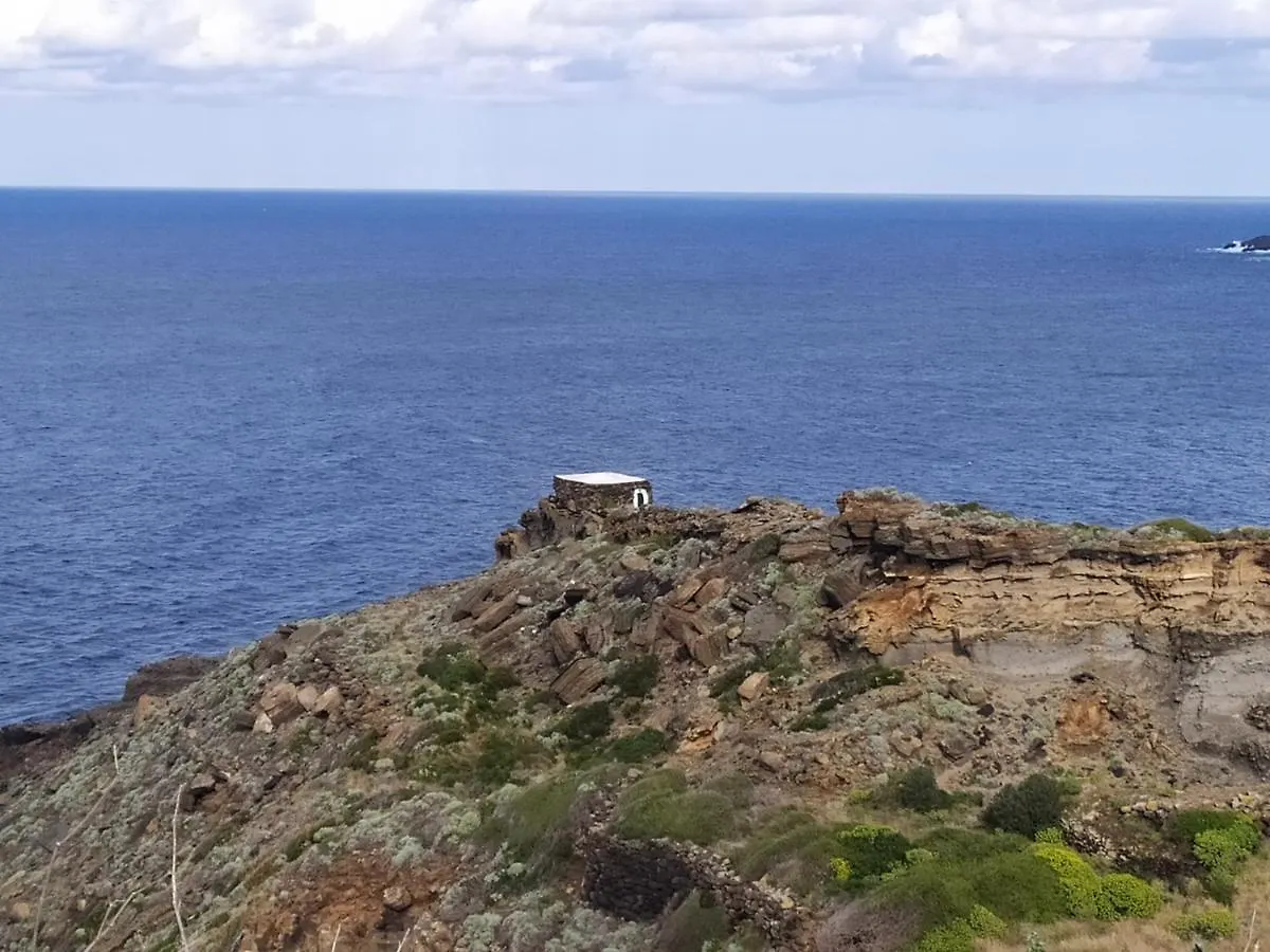 Scialu & Riscialu Apartment Pantelleria Italy