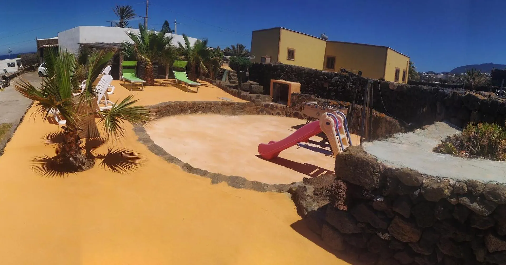 Scialu & Riscialu Apartment Pantelleria Italy